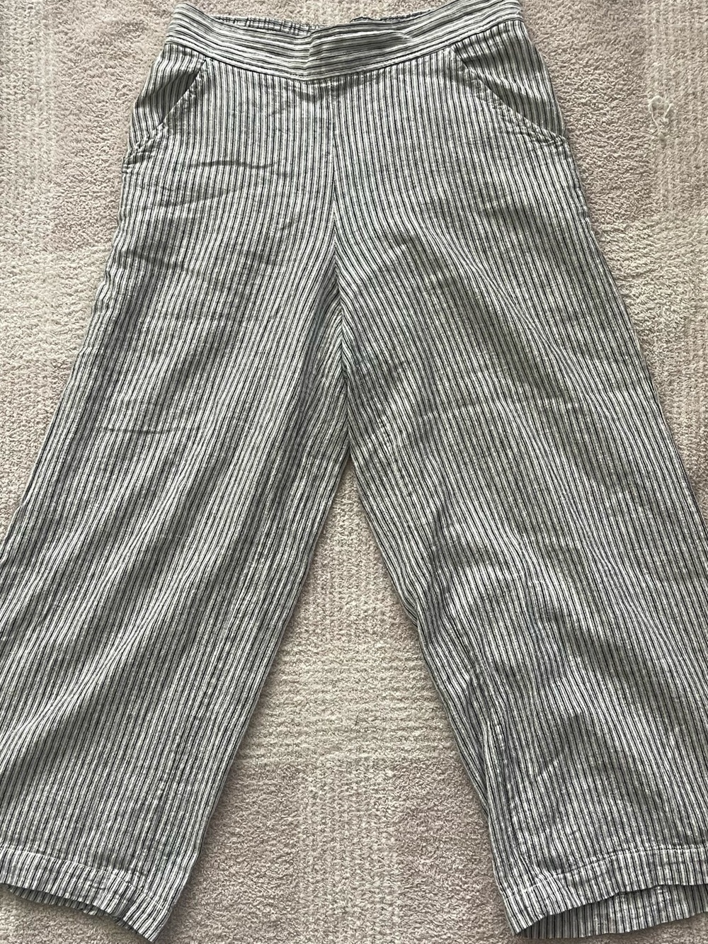 Max Studio Gray & White Striped Wide-Leg Knit Pants Linen Blend